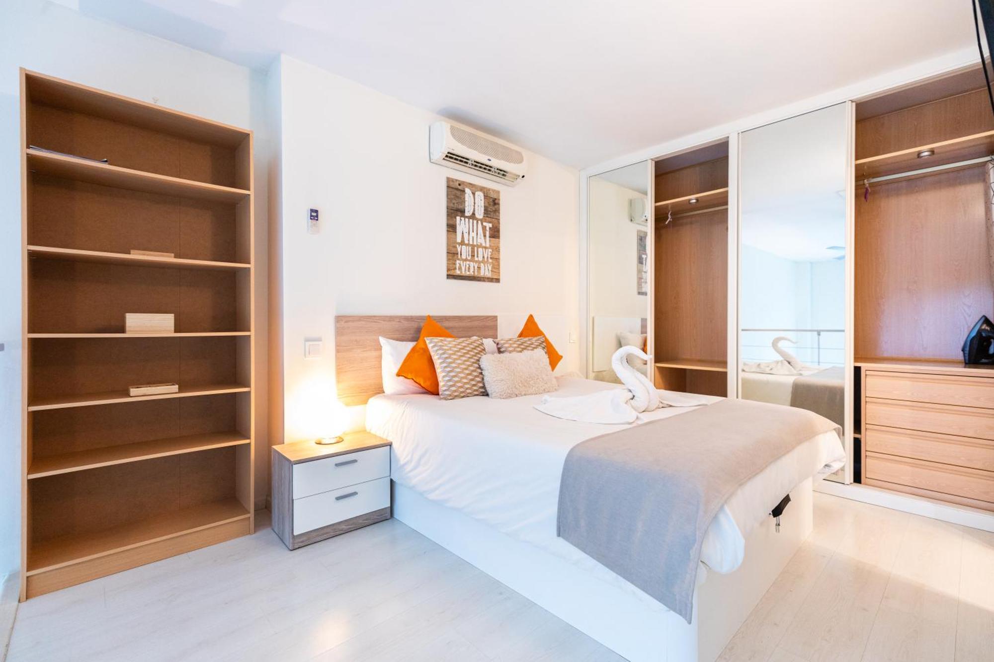 Oshun Sanchinarro Apartment Madrid Exterior foto