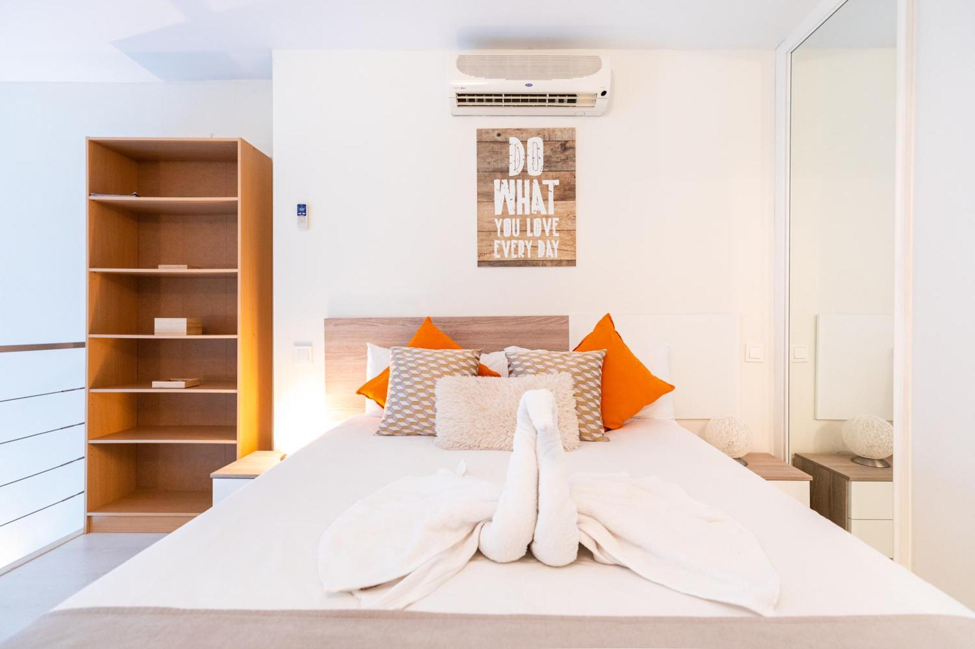 Oshun Sanchinarro Apartment Madrid Exterior foto