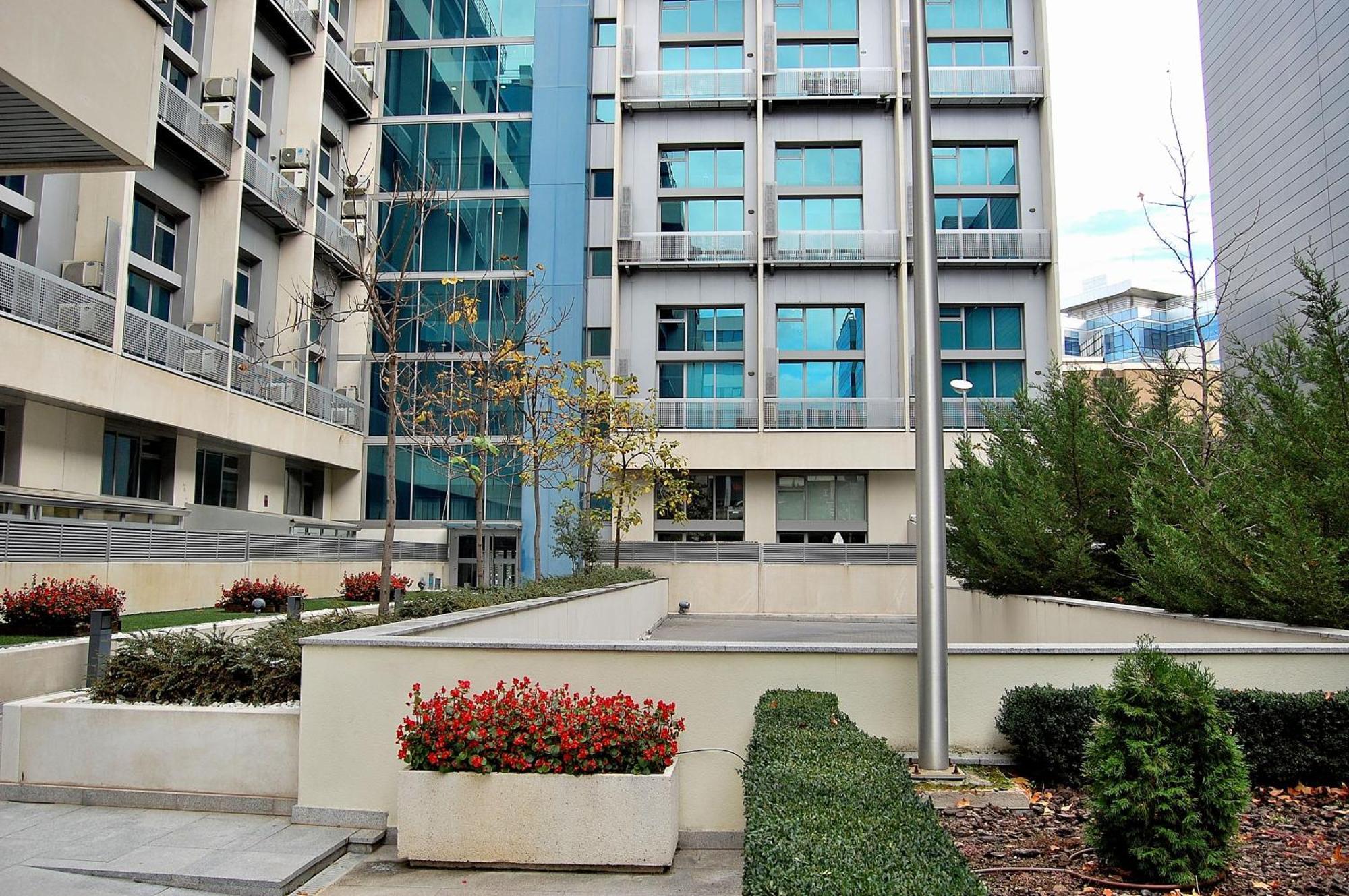 Oshun Sanchinarro Apartment Madrid Exterior foto